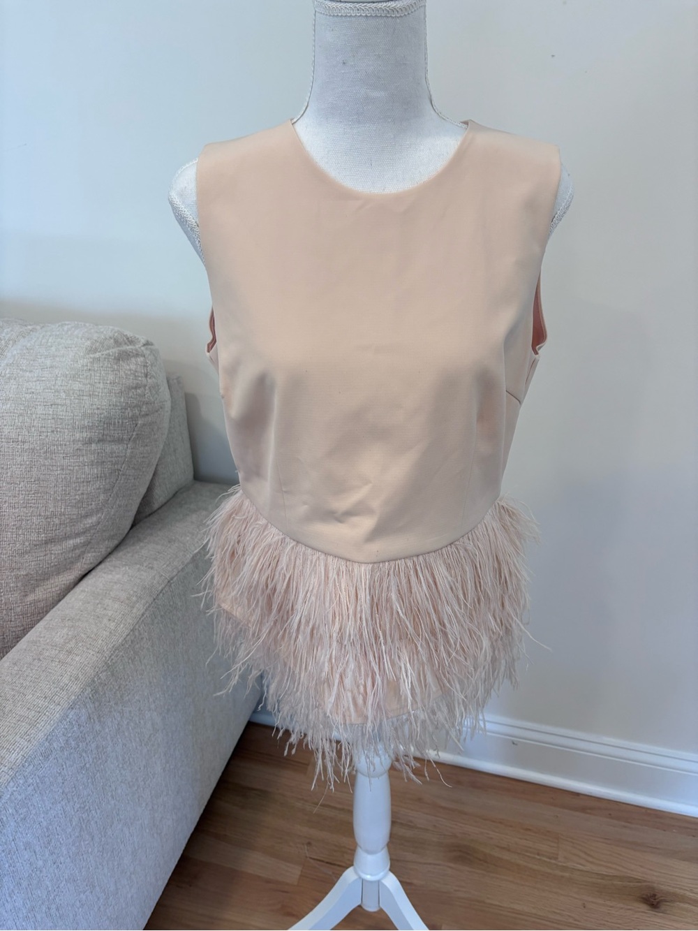 Lucy Paris sleeveless feather-trim top size large